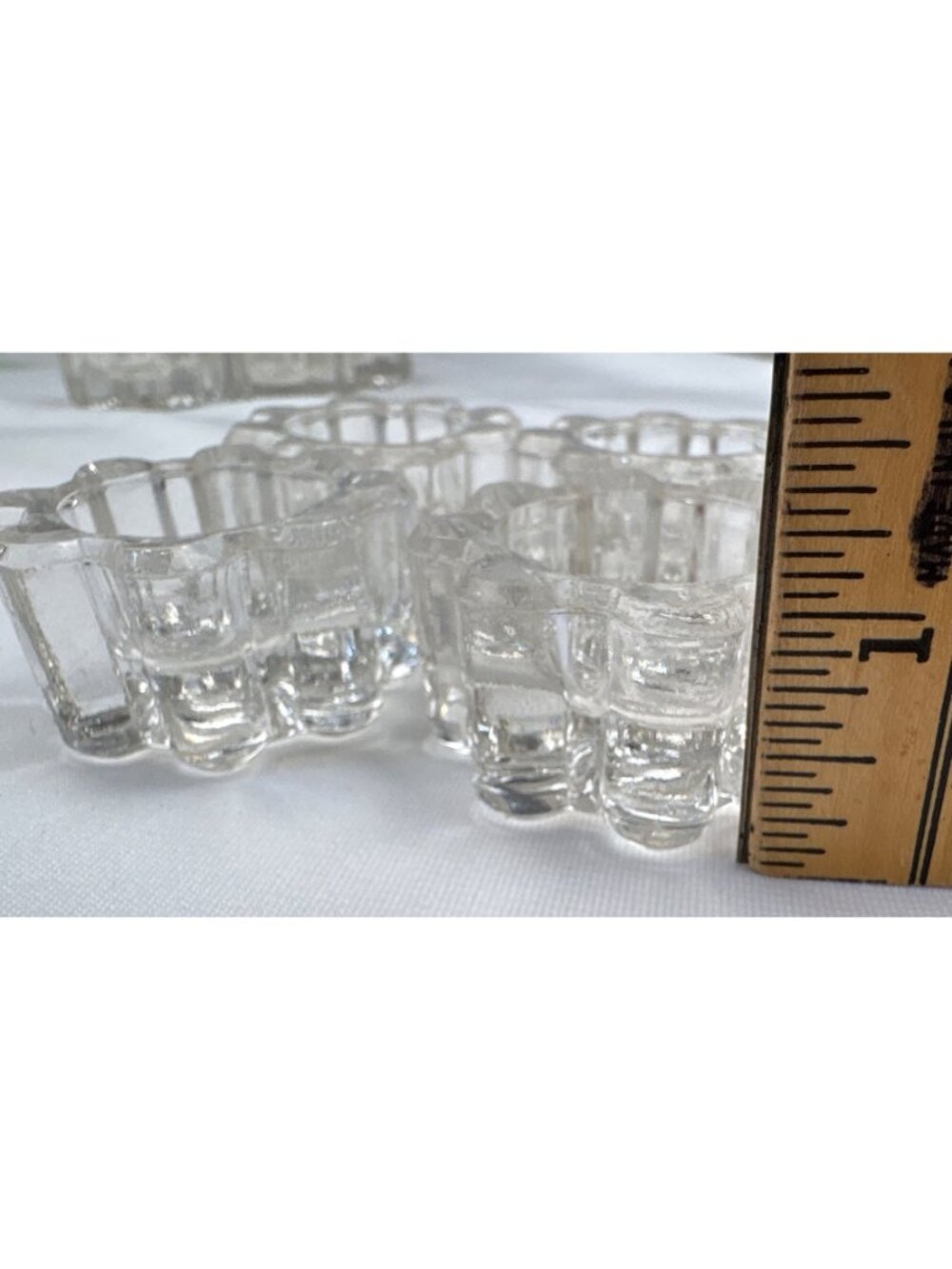 Clear Glass Floral Salt Cellars Set 4 Adorned Starburst Design Vintage - Picture 5 of 12